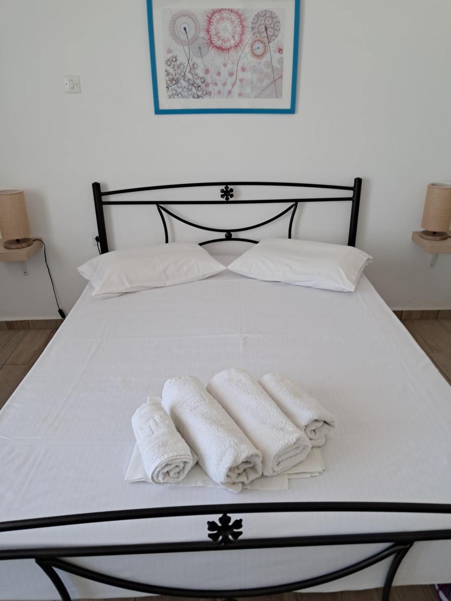 Korina'S Rooms Поллония Экстерьер фото